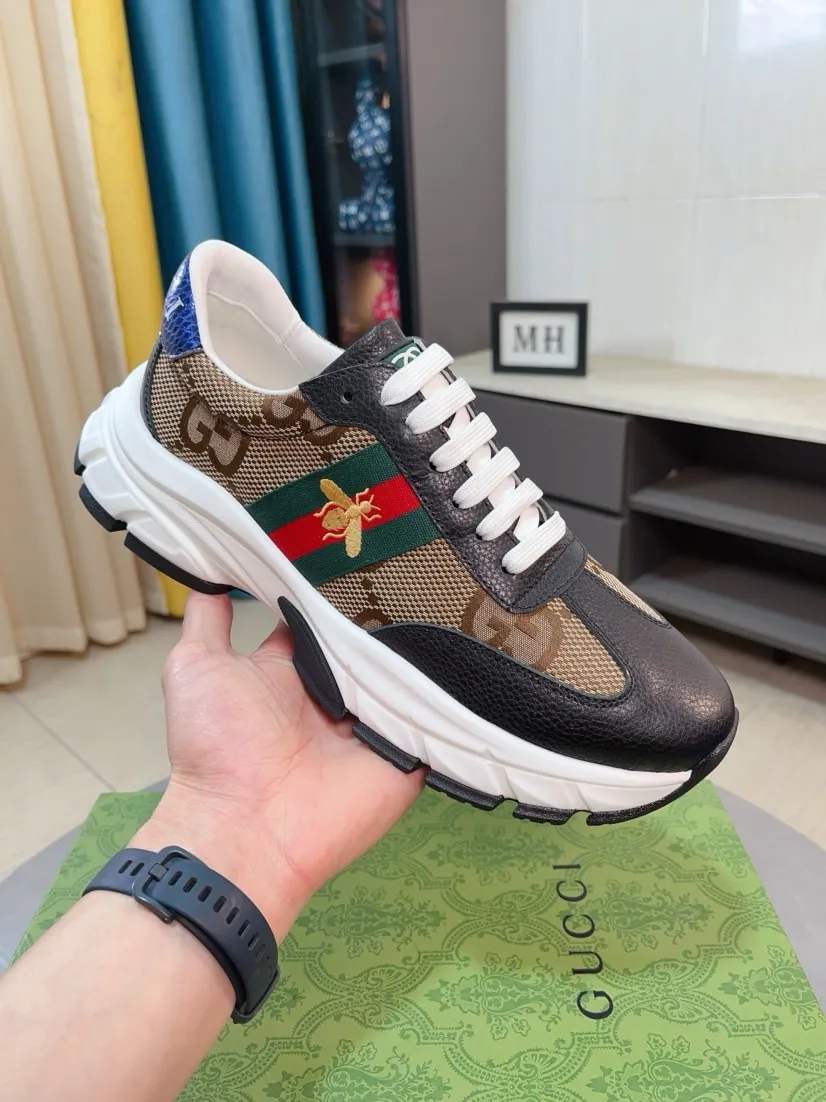 Men's shoes 💰440🌹🌹GUCCI [Gucci] New high-end brand of men's shoes, the latest fashionable casual men's shoes, trendy and versatile style, relaxed and sporty style, uppers imported from Italy, first-layer cowhide, genuine leather lining and ultra-fine workmanship. Original personalized fashionable rubber wear-resistant outsole, light and comfortable on the foot, size 38-44